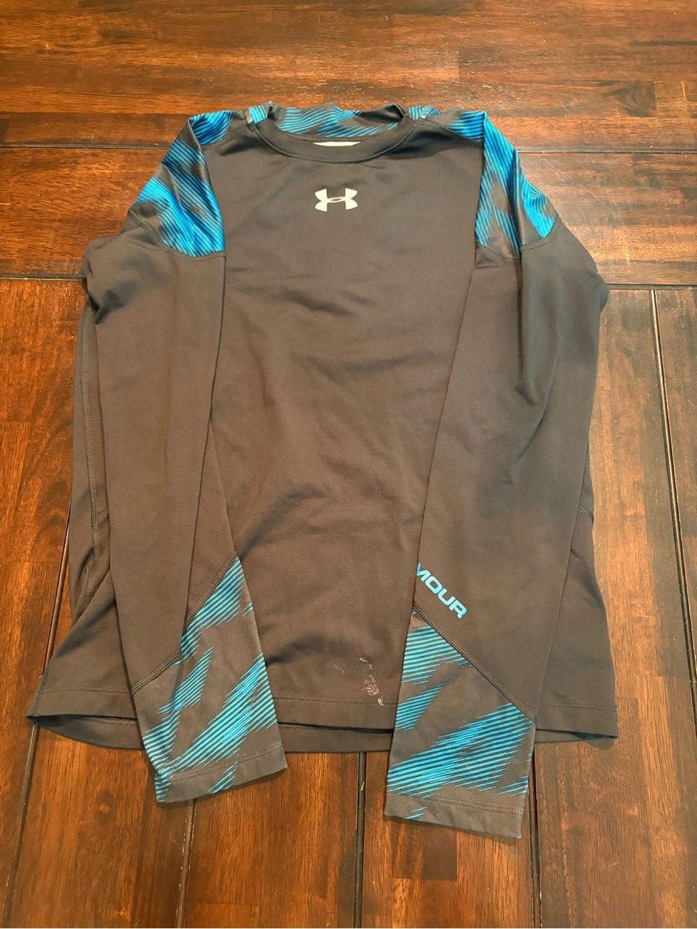 Under Armour Cold Gear Black & Teal Athletic Long Sleeve Top